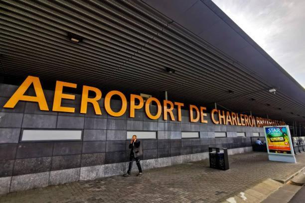 Apartamento Station 64 A3 Bruxelles-Charleroi-Airport Exterior foto